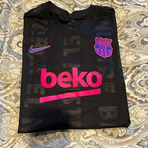 youth xl FCB soccer jersey